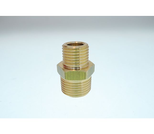 Victoria Arduino Fitting Ø 1/4"m-3/8"m