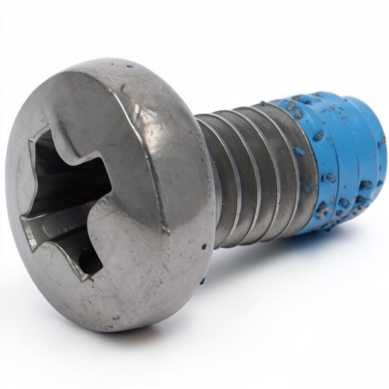 SCREW M4 X 8MM